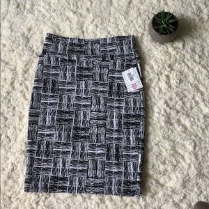LuLaRoe Skirts - Lularoe Black and white square pencil skirt LuLaRoe Skirts - Lularoe Black and white square pencil skirt